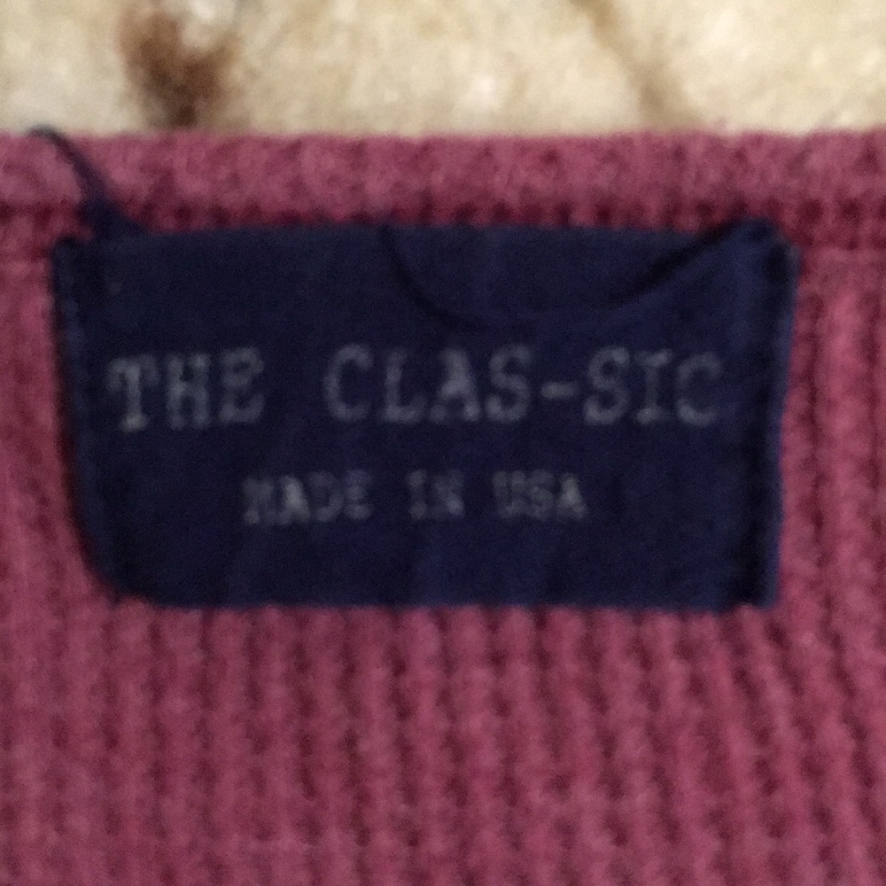 So Cute On! The Clas-sic Long Sleeve Mustache Top! - Picture 5 of 8
